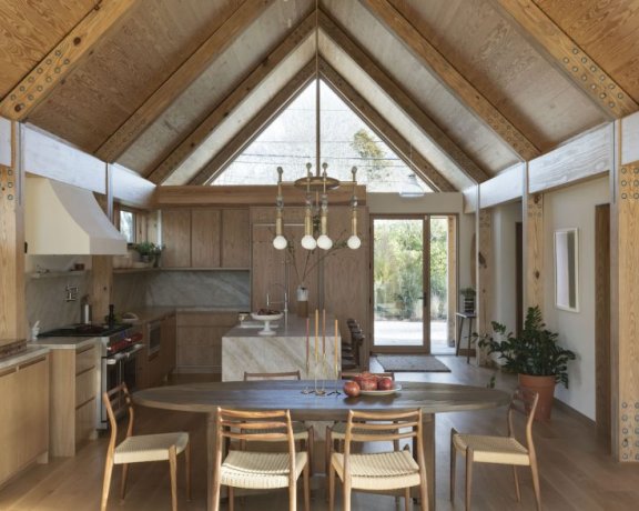 由Oza Sabbeth Architects设计的极简住宅Ditch Plains