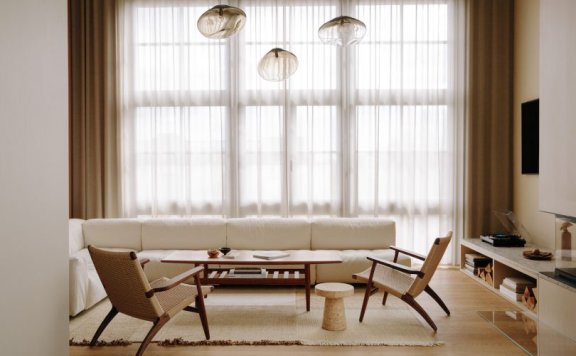 由LINEATUR设计的极简主义别墅Artists Village