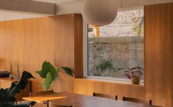 由Ryan W. Kennijan设计的简约住宅Lindsay House