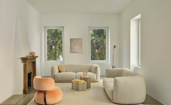 意大利家具品牌:Saba Italia推出新设计的沙发Vela Sofa