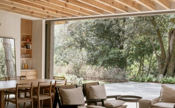 PPAA设计的极简主义住宅Ananda