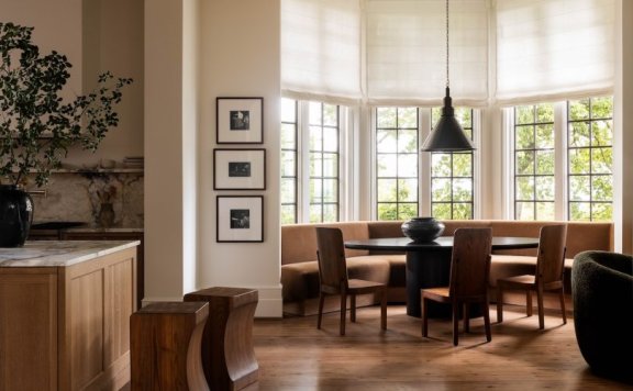 设计师Betsy Brown在魔幻之城Redmont街区找到了魅力