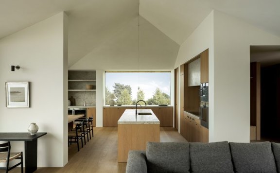 Pieter Kleinmann设计的简约住宅Danish Riviera House