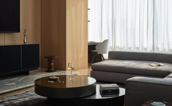 Alina Ryssina设计的极简公寓Shangri-La Toronto Residence