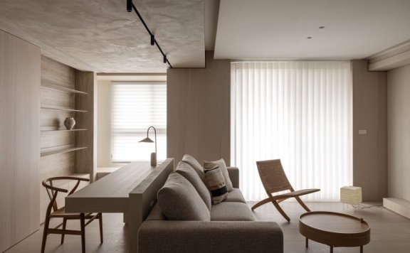 由CJ.DE设计的极简主义公寓 J House