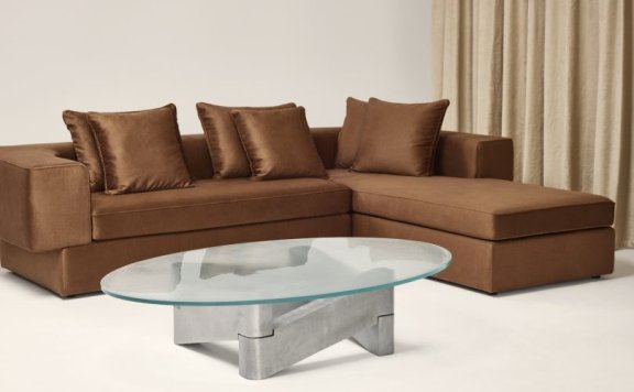 Anthony Guerrée设计的极简咖啡桌Marfa Table