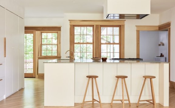 由TBo设计的极简主义住宅Pelham House