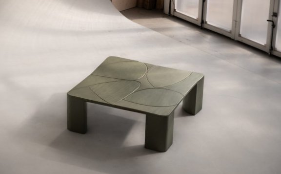 Cultivation Objects设计的极简桌子Fallen Leaves Coffee Table