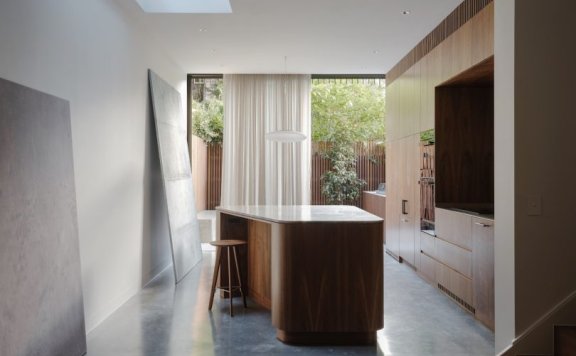 Architect George设计的极简住宅House in Surry Hills II