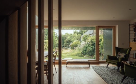 由Loader Monteith设计的极简主义住宅Hameart