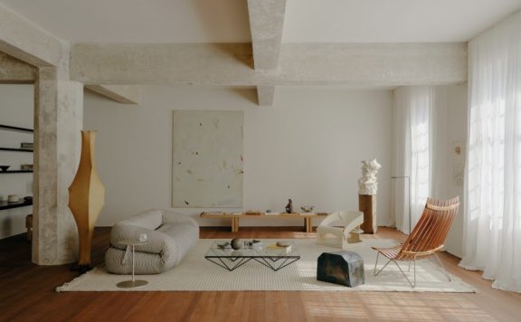 Oliver Du Puy设计的极简主义公寓Loft Residence