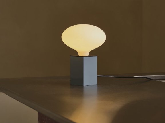 由Octavio Asensio设计的极简主义灯具Muta Lamps