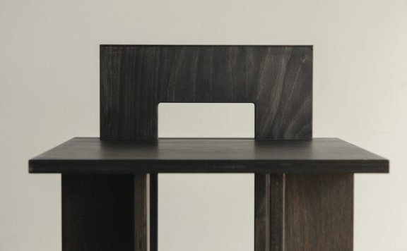 由Graine Studio设计的极简主义凳子SP Stool