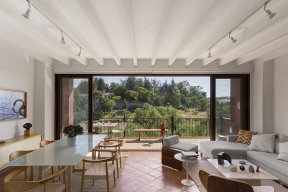 OW Arquitectos设计的极简主义公寓Barranco Apartment