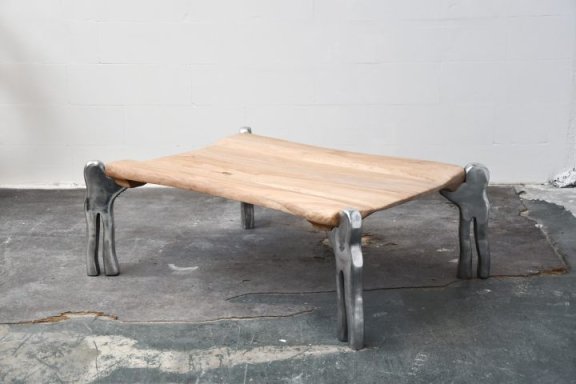 Chaeeun Lee设计的极简家具The Parasitic Factors