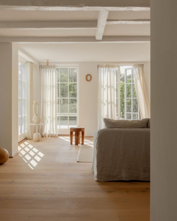 由Norm Architects设计的极简主义住宅Strandgården