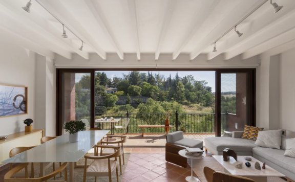 OW Arquitectos设计的极简主义公寓Barranco Apartment