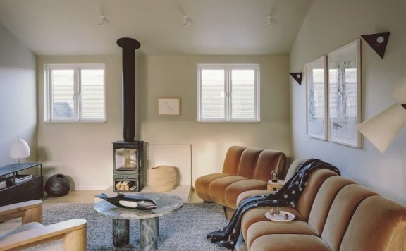 Architecture for London设计的极简住宅Dorset Beach House