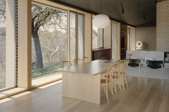 Figureground Architecture设计的极简住宅Warrandyte House