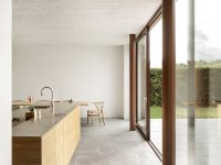 Valbæk Brørup Arkitekter设计的极简住宅Kildeskovsvej