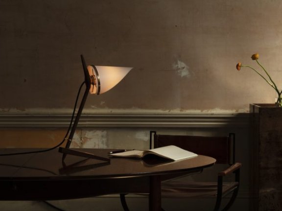 Joe Armitage设计的极简主义灯具Armitage Collection