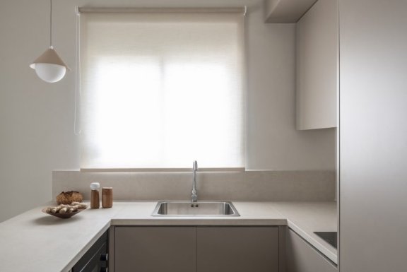 Space is around us设计的极简主义公寓Casa Bēju