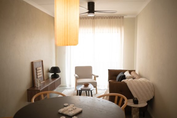 由Studio Casa设计的极简主义公寓Mason Residence