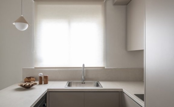 Space is around us设计的极简主义公寓Casa Bēju