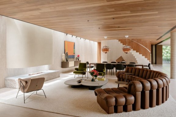 Meireles + Pavan Arquitetura 设计的极简住宅 FR House