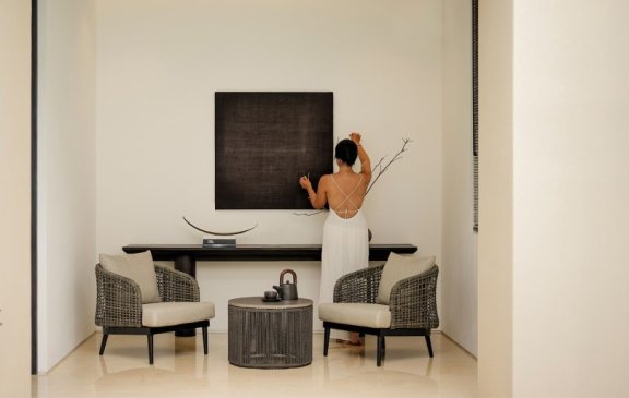 由 studiomate 设计的极简主义别墅 Villa Marvee