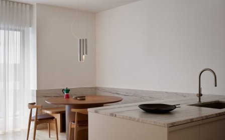 Michael Godmer Studio设计的极简公寓Saint-Patrick Residence