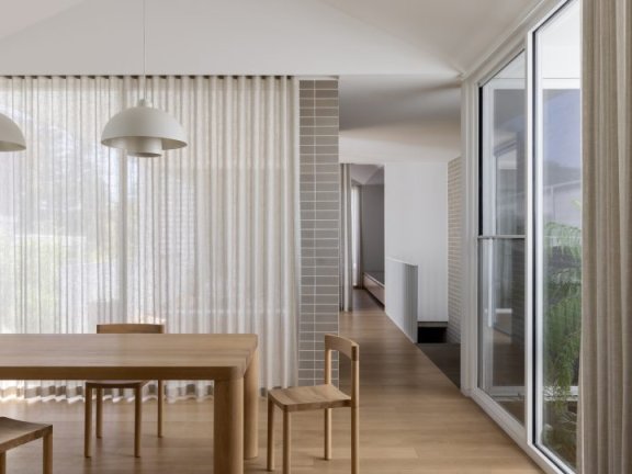 Studio gram设计的极简主义住宅Henley Beach House