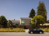 北温哥华“景观融界”住宅:建筑、室内与自然的无缝对话