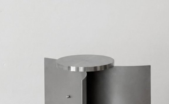 Regarding Relations 设计的极简边桌 Asymptote Side Table