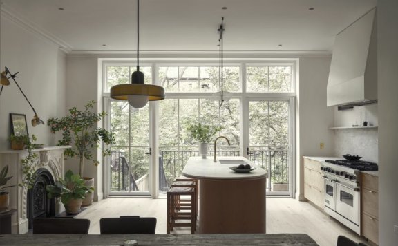 Bangia Agostinho设计的极简风格住宅Fort Greene Townhouse