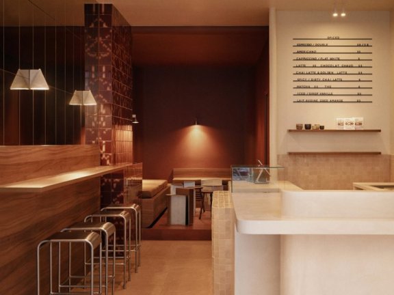 Studio Ines Deschodt设计的极简咖啡馆Spiced Coffee Shop