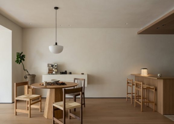 XU Studio 设计的极简主义公寓 A Serene Retreat