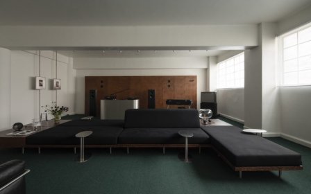 由 FORMANT 设计的极简文化空间 Modular