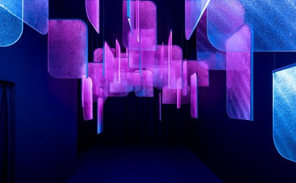 2026米兰设计周｜Preciosa 流动之光的沉浸式艺术装置