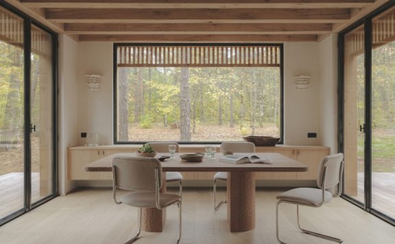 In Sinu Architects 设计的极简主义住宅 Maison de l’Orée