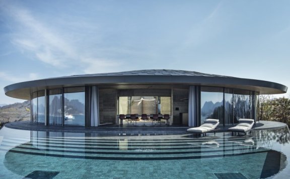 Bjarke Ingels Group设计的极简风格别墅NOT A HOTEL