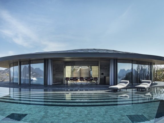 Bjarke Ingels Group设计的极简风格别墅NOT A HOTEL