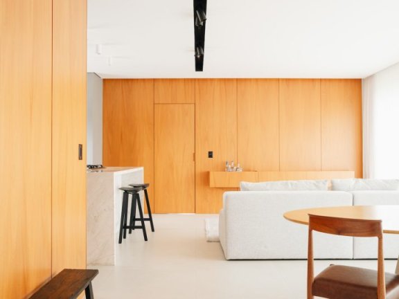 Yuri Borges Design Co. 设计的极简公寓 UK Apartment