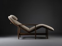 Regular Company 设计的极简主义休闲椅 Nila Lounge Chair