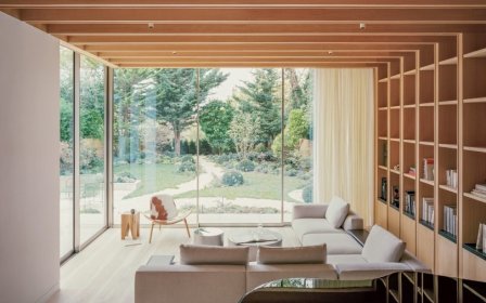 MATA Architects设计的极简主义住宅Panoramic House