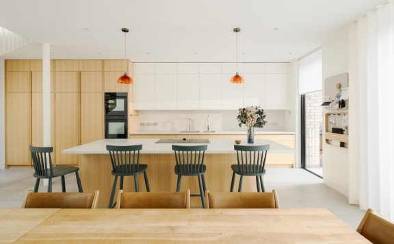 Formwork Architects 设计的极简主义住宅 Crouch End House