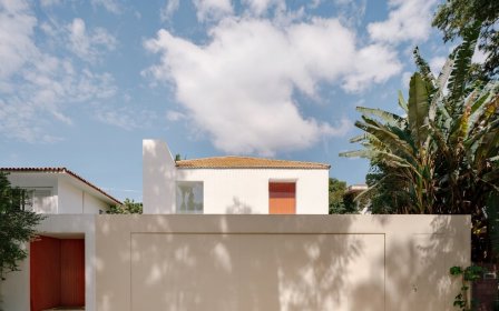 Felipe Hess Arquitetos 设计的极简主义住宅 Garret House