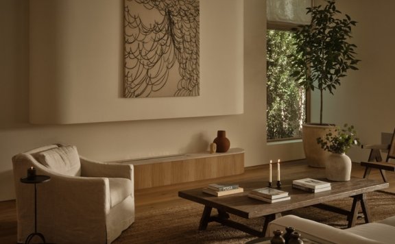 SLS Properties 设计的极简主义住宅 Aether House