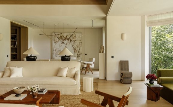 Alexander Kozlov 设计的极简主义住宅 Coastal Villa