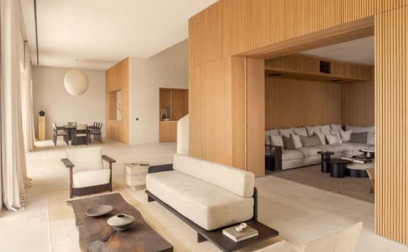 由 studio.skey 设计的极简主义住宅 Villa in Recco